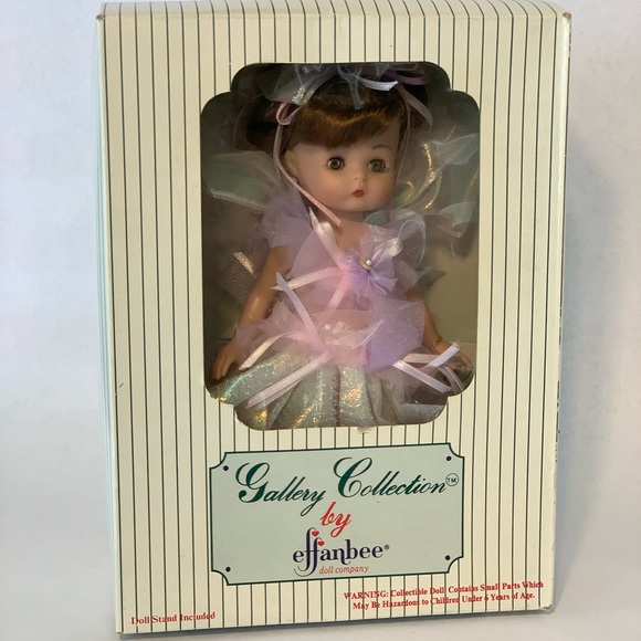 effanbee 1992 Tinker Bell from the Gallery Collection - Story Book Series - Picture 2 of 6